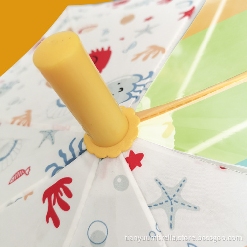 Reflektierender sicherer handgeschützter Design-Cartoon-Kinderschirm
